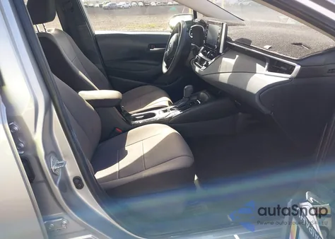 2020 Toyota Corolla Le z USA, uszkodzony, nr VIN JTDEPRAEXLJ109614